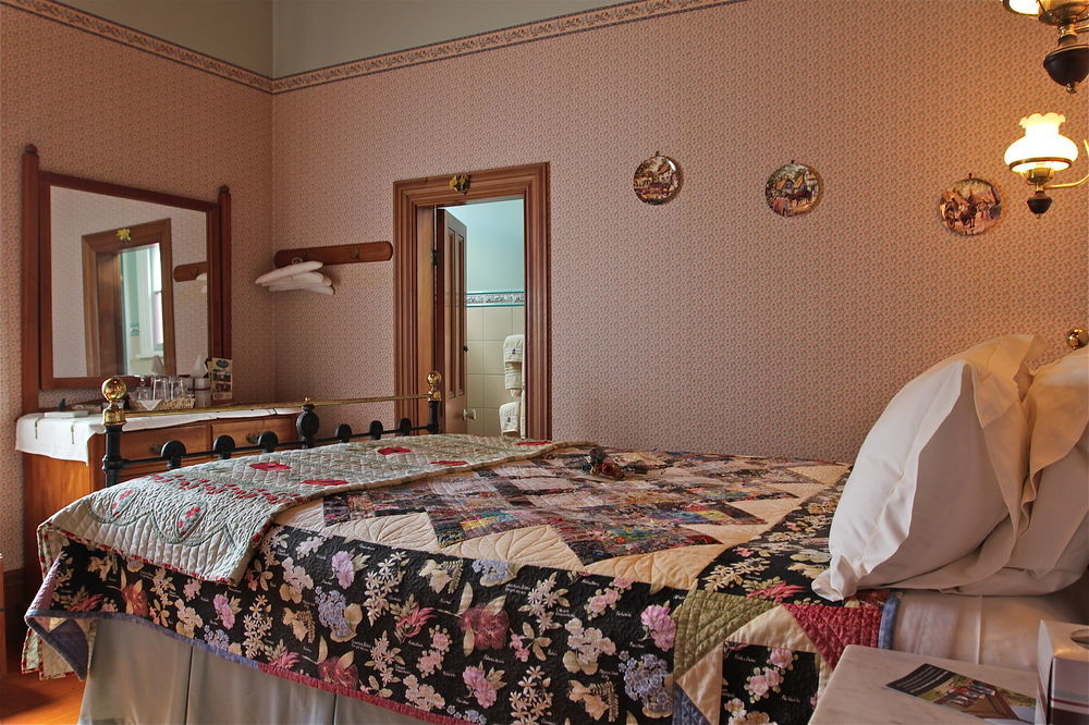 Ounuwhao B&B Guest Lodgeラッセル エクステリア 写真